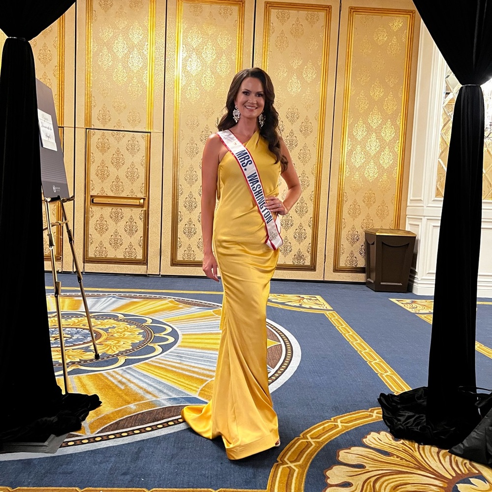 Gold gown